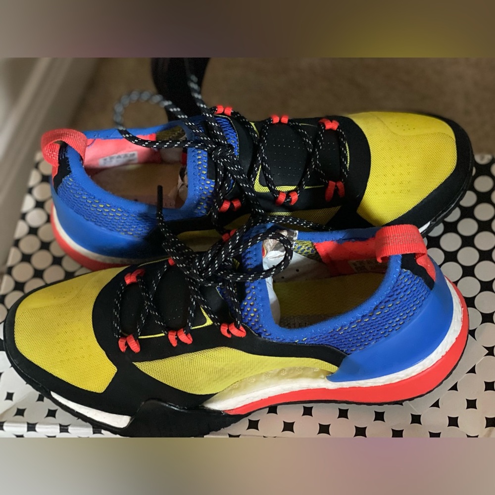 Women’s Shoes